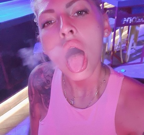 Foto di nudo di fuga di OnlyFans di Emmiesix