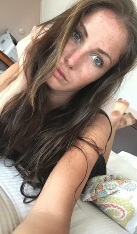 Foto di nudo di fuga di OnlyFans di Courtney Oconnell