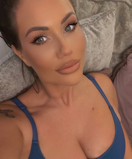 Victoria Love