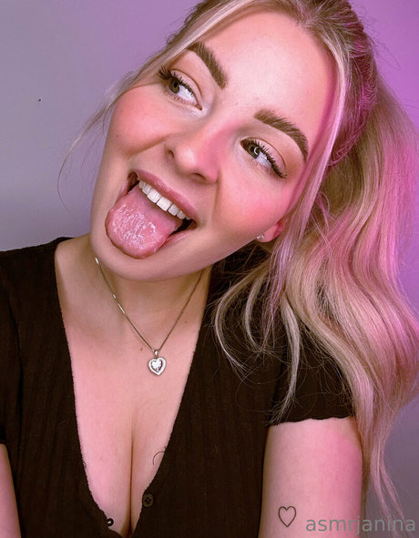 Foto di nudo di fuga di OnlyFans di Asmrjanina