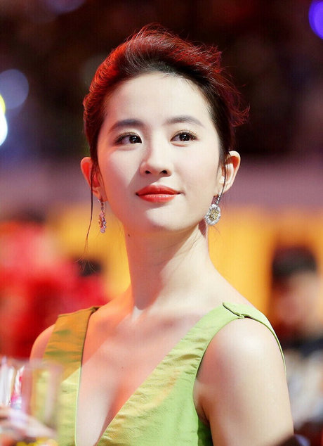 Foto di nudo di fuga di OnlyFans di Liu Yifei