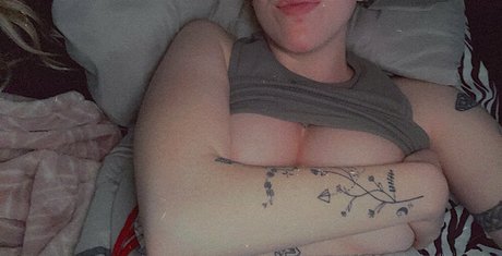 Megredhairxoxotease