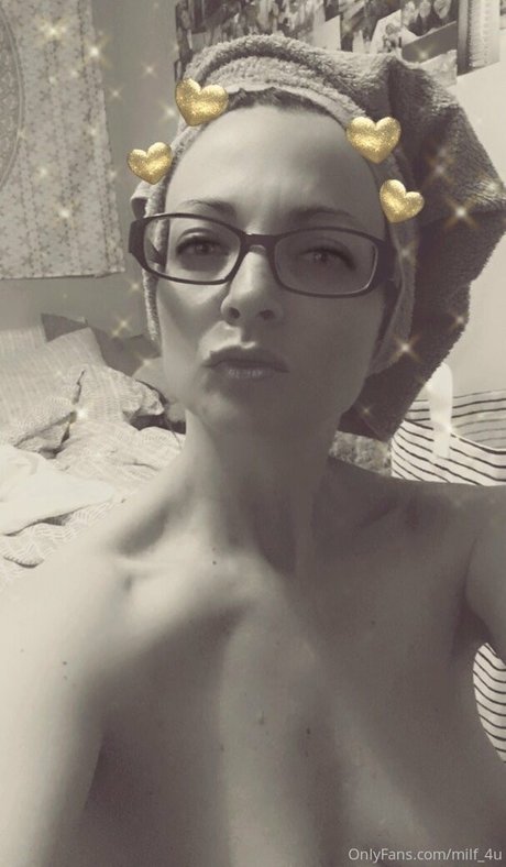 Foto di nudo di fuga di OnlyFans di Mindfulwithrose