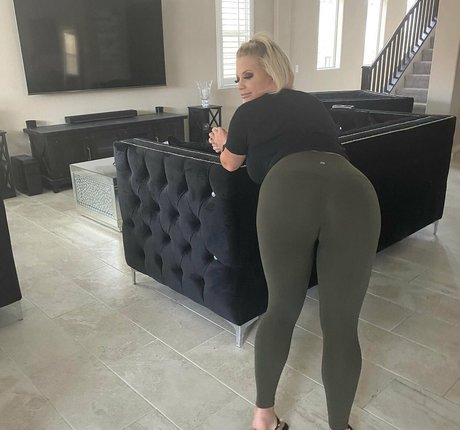 Chelsey Ashley