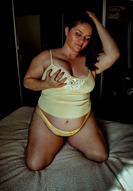 Foto di nudo di fuga di OnlyFans di Compartilhando Momentos