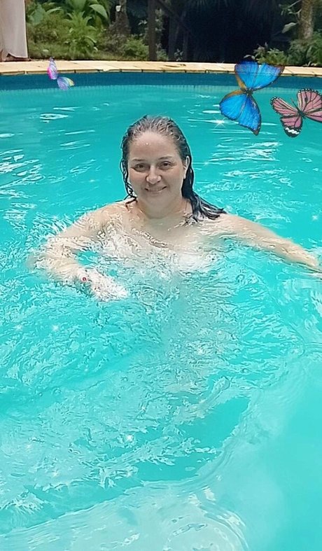 Foto di nudo di fuga di OnlyFans di Compartilhando Momentos