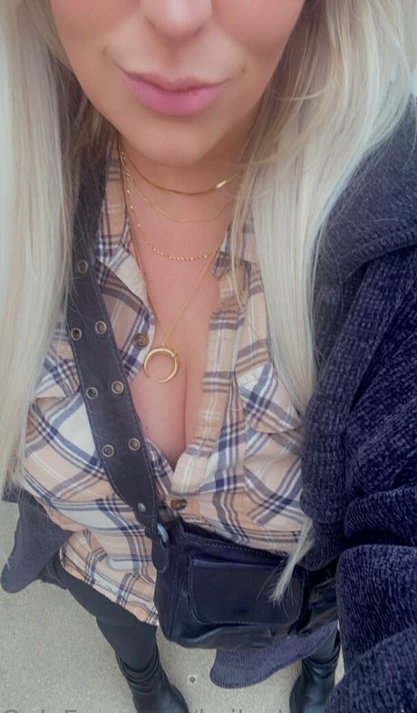 Foto di nudo di fuga di OnlyFans di Kaileykumsagain