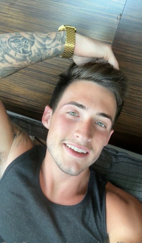 Foto di nudo di fuga di OnlyFans di Maxpriceofficial