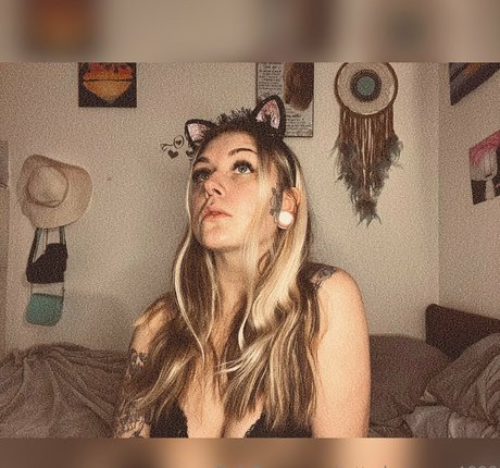 Tattedprincess1998