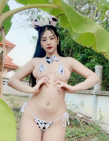 Foto di nudo di fuga di OnlyFans di Mamemm1