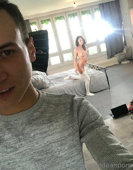 Foto di nudo di fuga di OnlyFans di Charliedeanporn