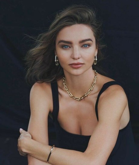 Foto di nudo di fuga di OnlyFans di Miranda Kerr