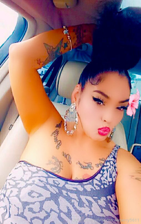 Sexistrawberry5611