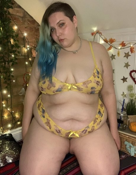Katie Blush Bbw