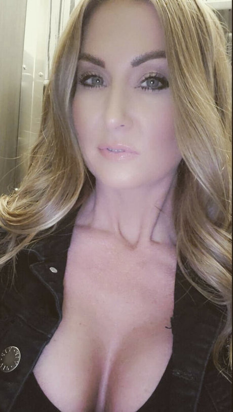 Foto di nudo di fuga di OnlyFans di Amberhaines26