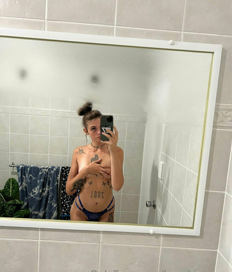 Foto di nudo di fuga di OnlyFans di Kayakissesxo