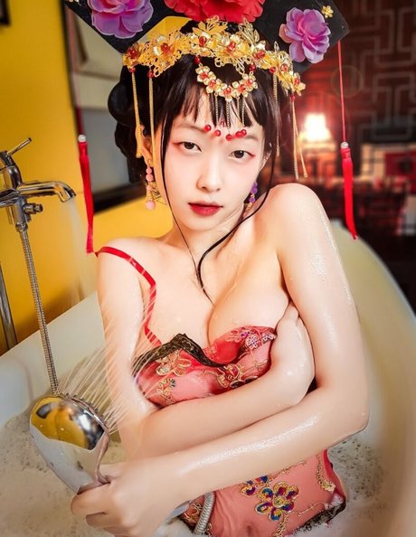 Foto di nudo di fuga di OnlyFans di Kimmyyoy