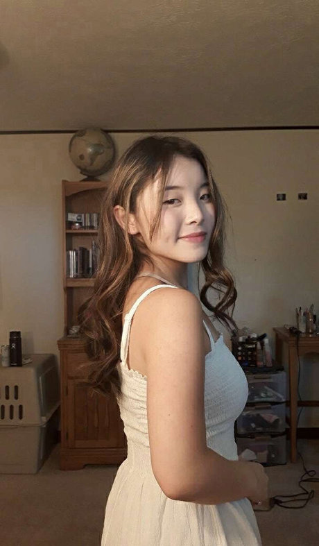 Foto di nudo di fuga di OnlyFans di Jesskim