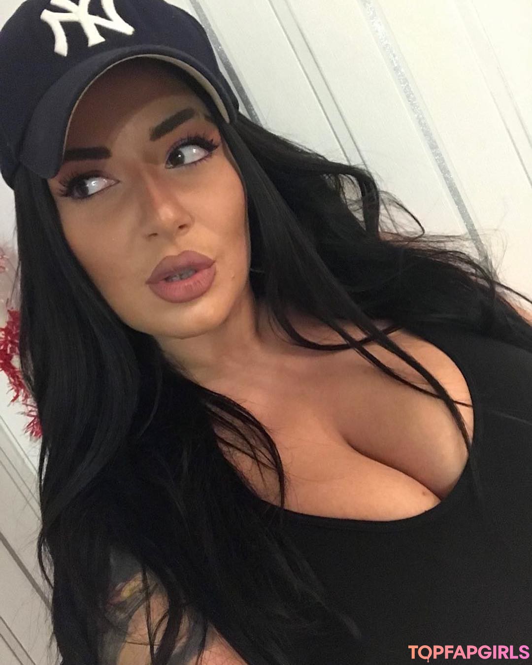 Foto di nudo di fuga di OnlyFans di Kristina Karieva #1090