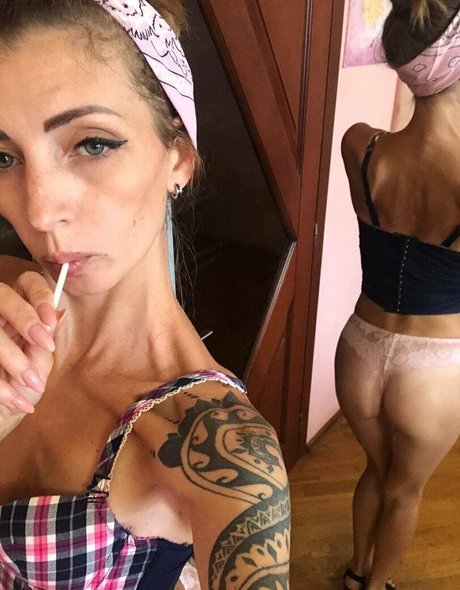 Foto di nudo di fuga di OnlyFans di Krisnasty