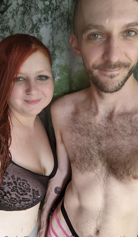 Foto di nudo di fuga di OnlyFans di Sinspicesexting