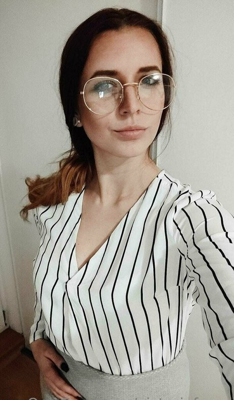 Foto di nudo di fuga di OnlyFans di Victoriafame