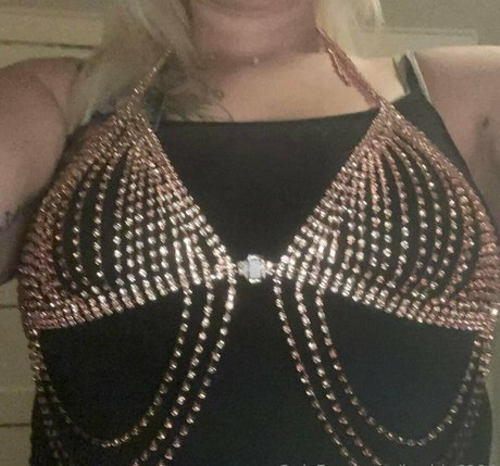 Foto di nudo di fuga di OnlyFans di Barbie6996