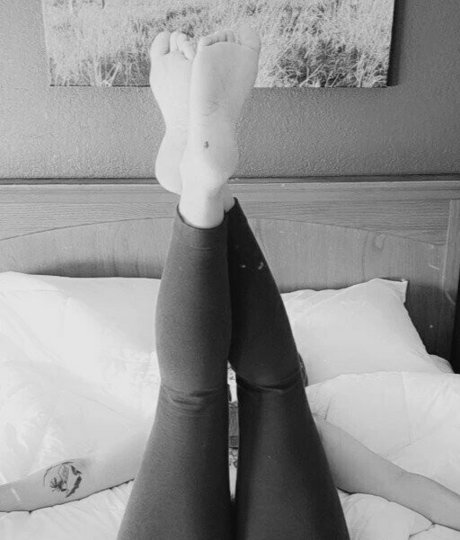 Foto di nudo di fuga di OnlyFans di Everlymoon