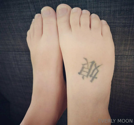 Foto di nudo di fuga di OnlyFans di Everlymoon