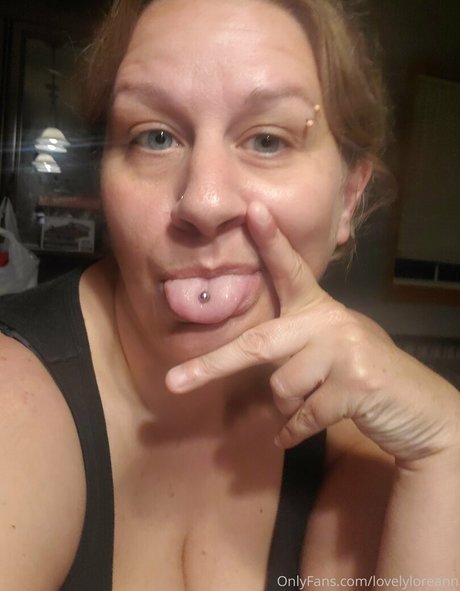 Lovelyloreann