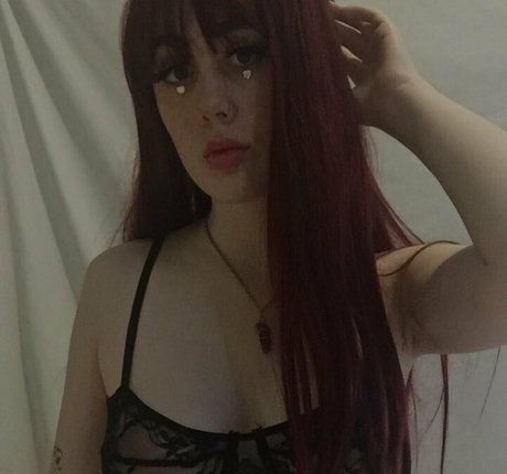 Foto di nudo di fuga di OnlyFans di Divinityvaeh