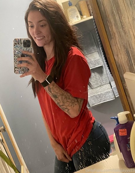 Ladyjayyy23
