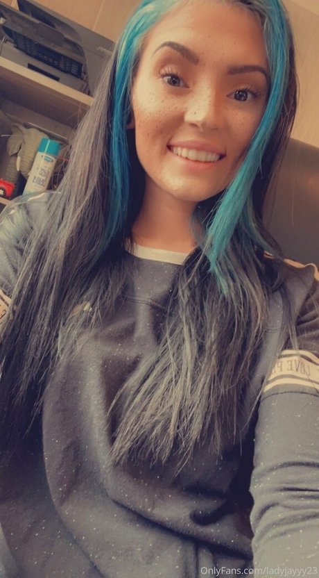 Ladyjayyy23