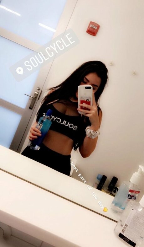 Samantha L