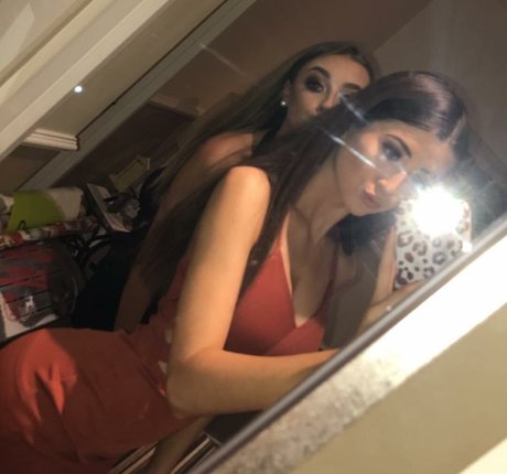 Foto di nudo di fuga di OnlyFans di Laura Brophy