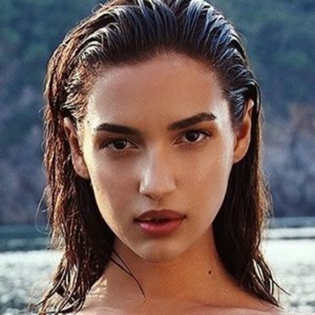 Foto di nudo di fuga di OnlyFans di Valeriya Lapidus
