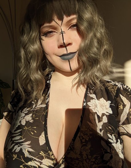 Foto di nudo di fuga di OnlyFans di Naomiwastaken