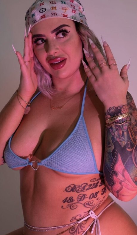 Foto di nudo di fuga di OnlyFans di Dahliainwonderland