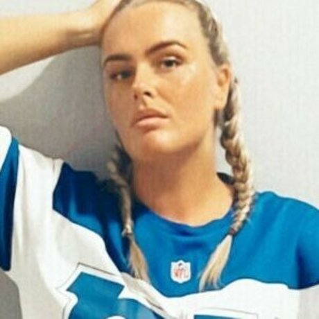 Nicolle Lennox