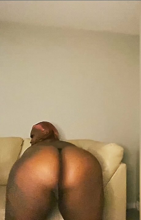 Foto di nudo di fuga di OnlyFans di Msamore4u