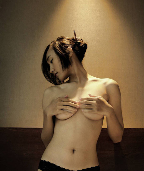 Foto di nudo di fuga di OnlyFans di Lola Zeita