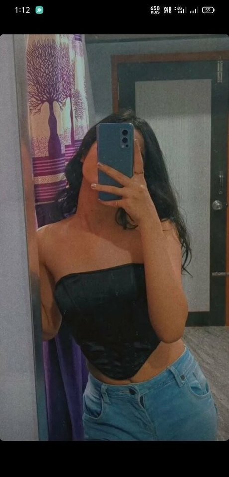 Foto di nudo di fuga di OnlyFans di Sakshi Patil