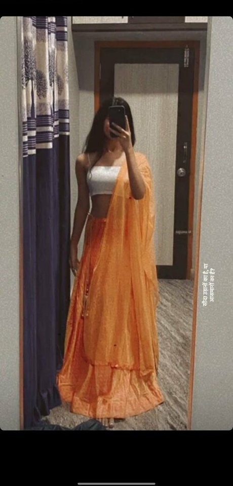 Foto di nudo di fuga di OnlyFans di Sakshi Patil
