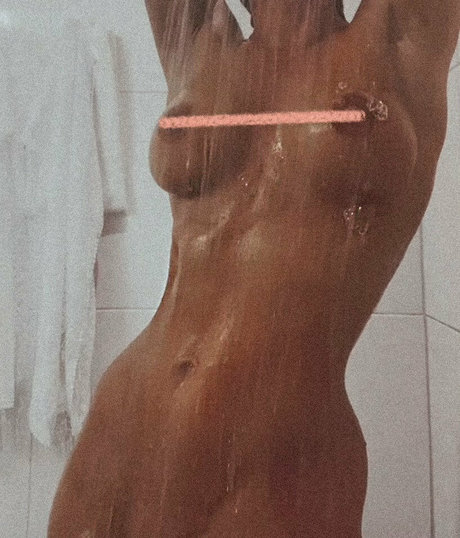 Foto di nudo di fuga di OnlyFans di Ia Ostergren