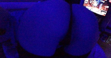Foto di nudo di fuga di OnlyFans di Tinyjewishlady