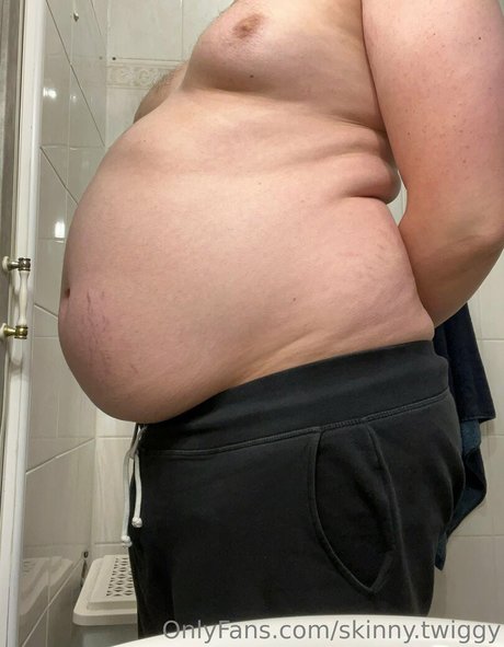 Foto di nudo di fuga di OnlyFans di Skinnytwiggy