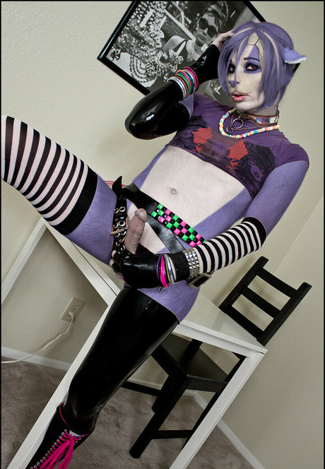 Jamie French