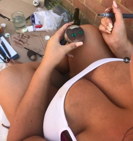 Foto di nudo di fuga di OnlyFans di Yasmin Disney