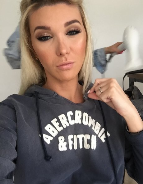 Foto di nudo di fuga di OnlyFans di Aubreykate