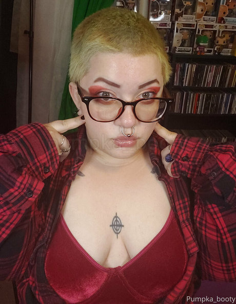 Foto di nudo di fuga di OnlyFans di Pumpkabooty